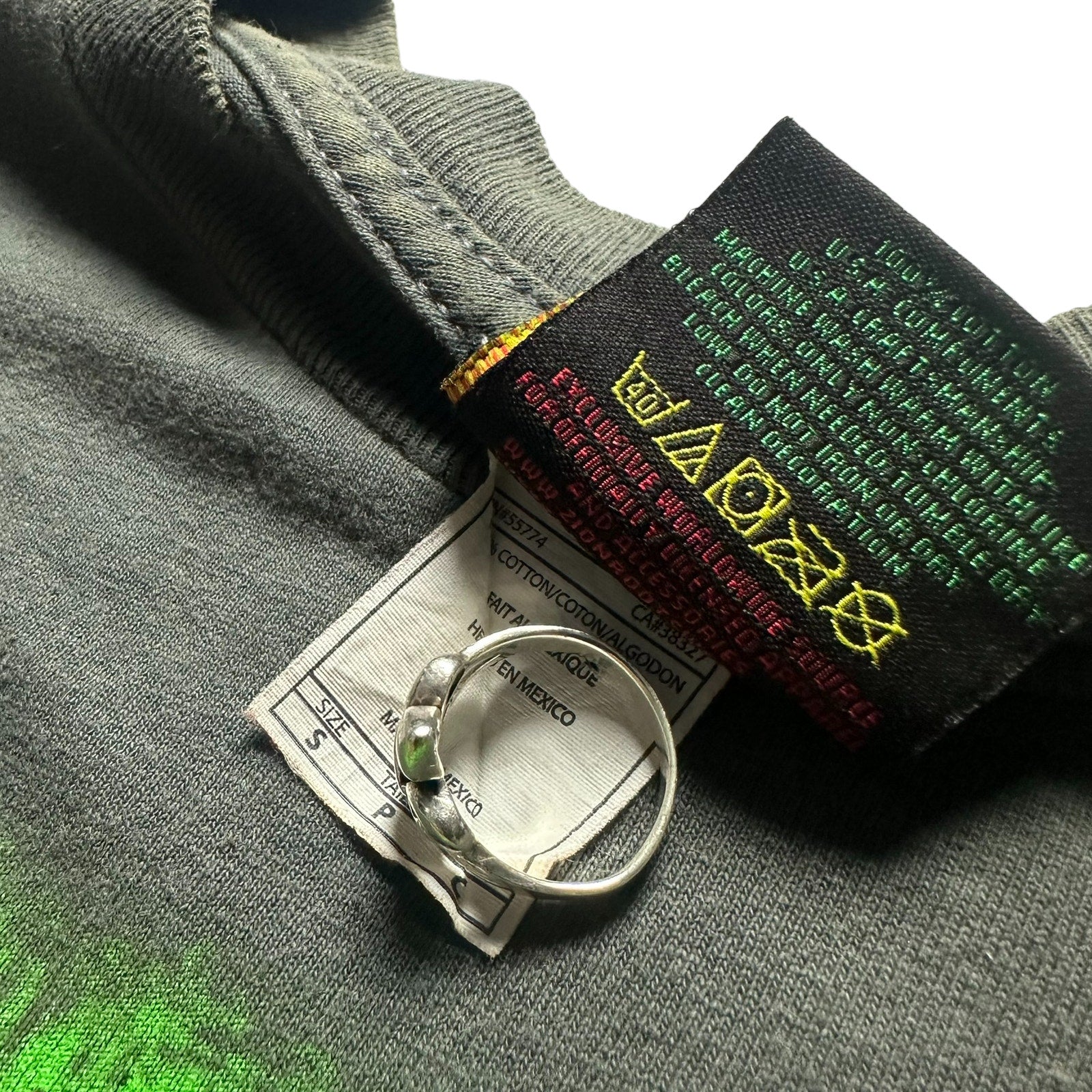 Bob Marley Exodus "1977" Movement of Jah People T-Shirt S